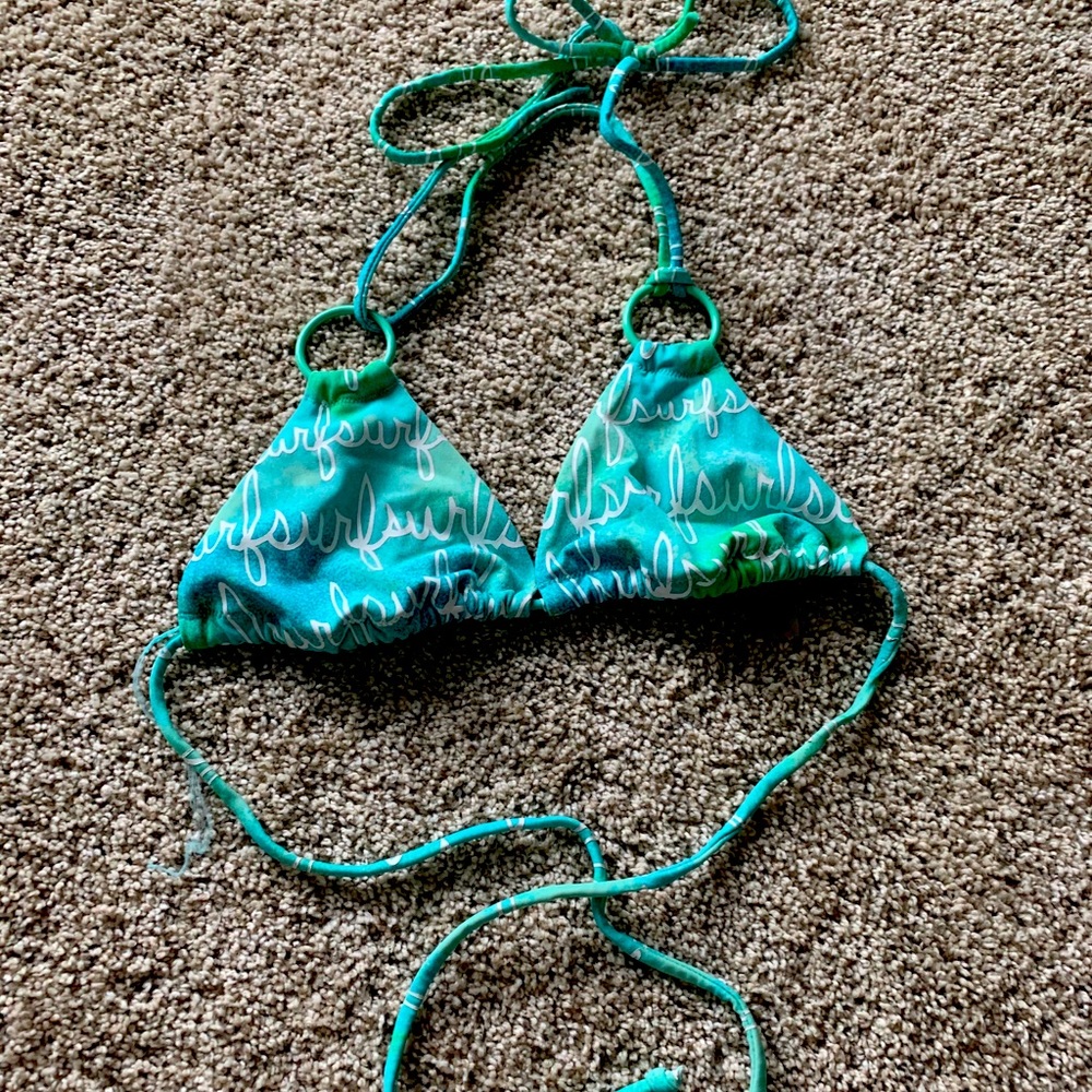Victoria’s Secret Triangle Top Small